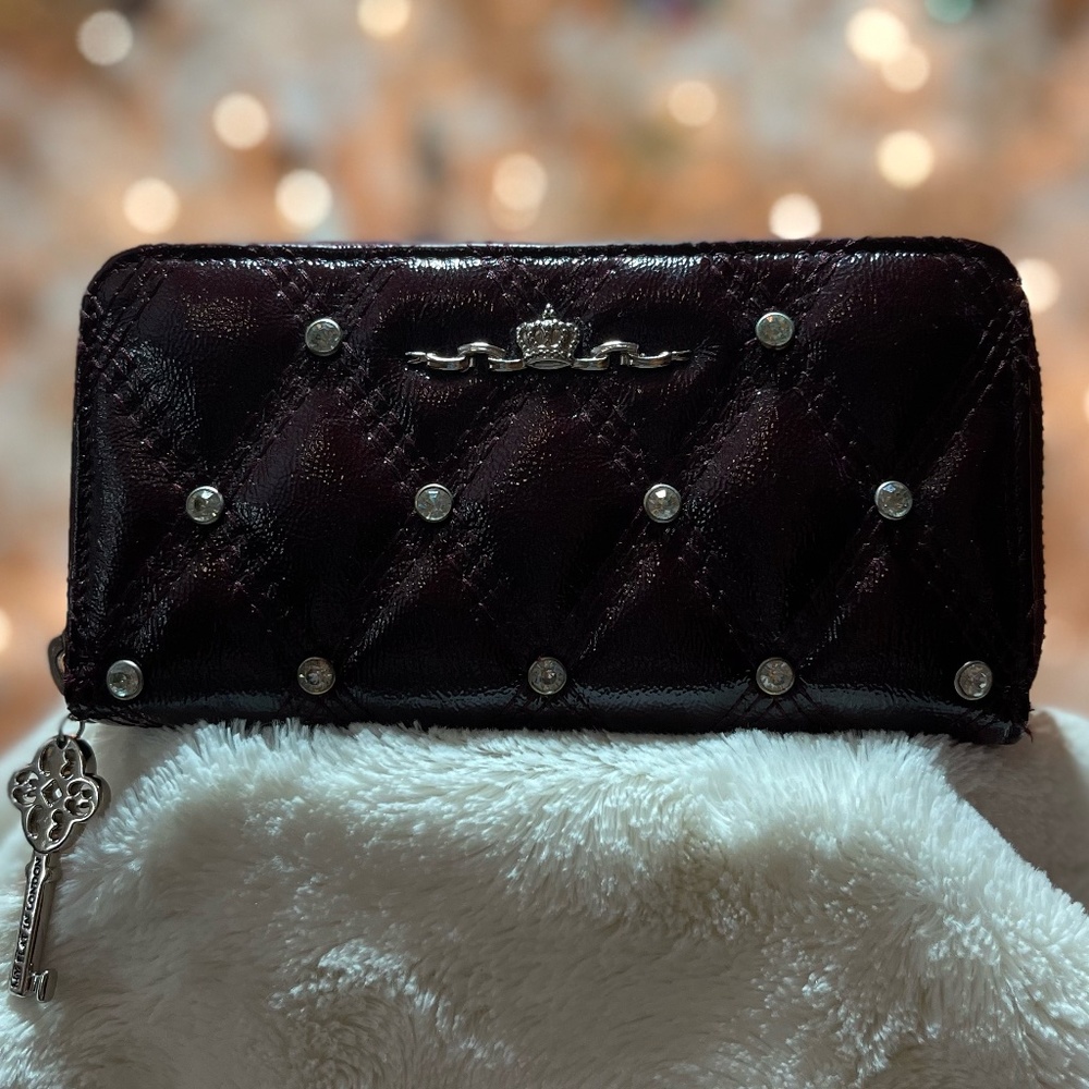 My Flat in London Burgundy Wallet